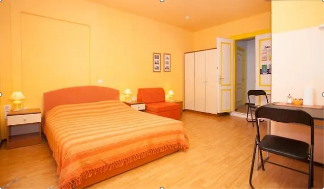 Guest House Zona Pola 0*,  Croazia