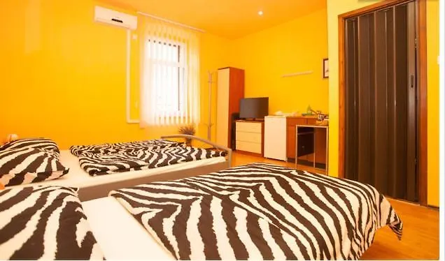 Guest House Zona PUY 아파트